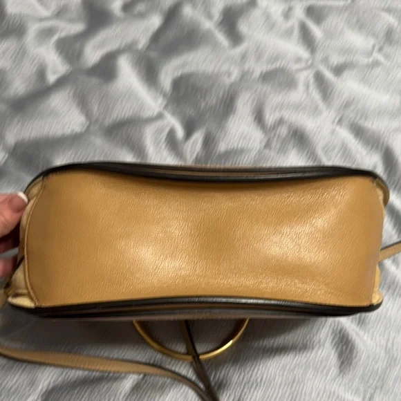 Chloe Pixie Medium Tan Leather Bag - Picture 5 of 11